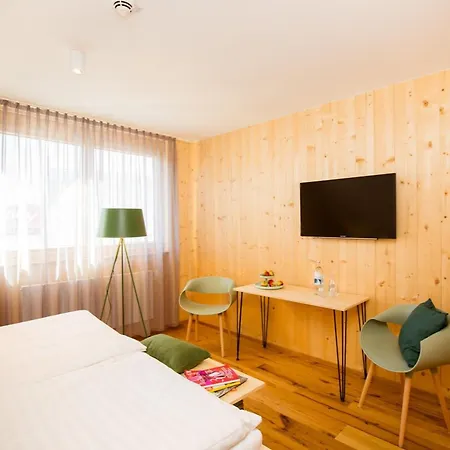 招待所 Krone Lautlingen